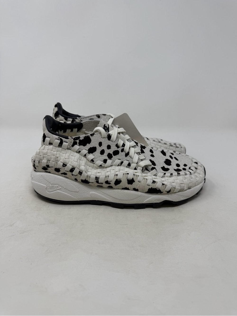 New Nike Air Footscape Woven PRM Cow Print. Women’s 7.